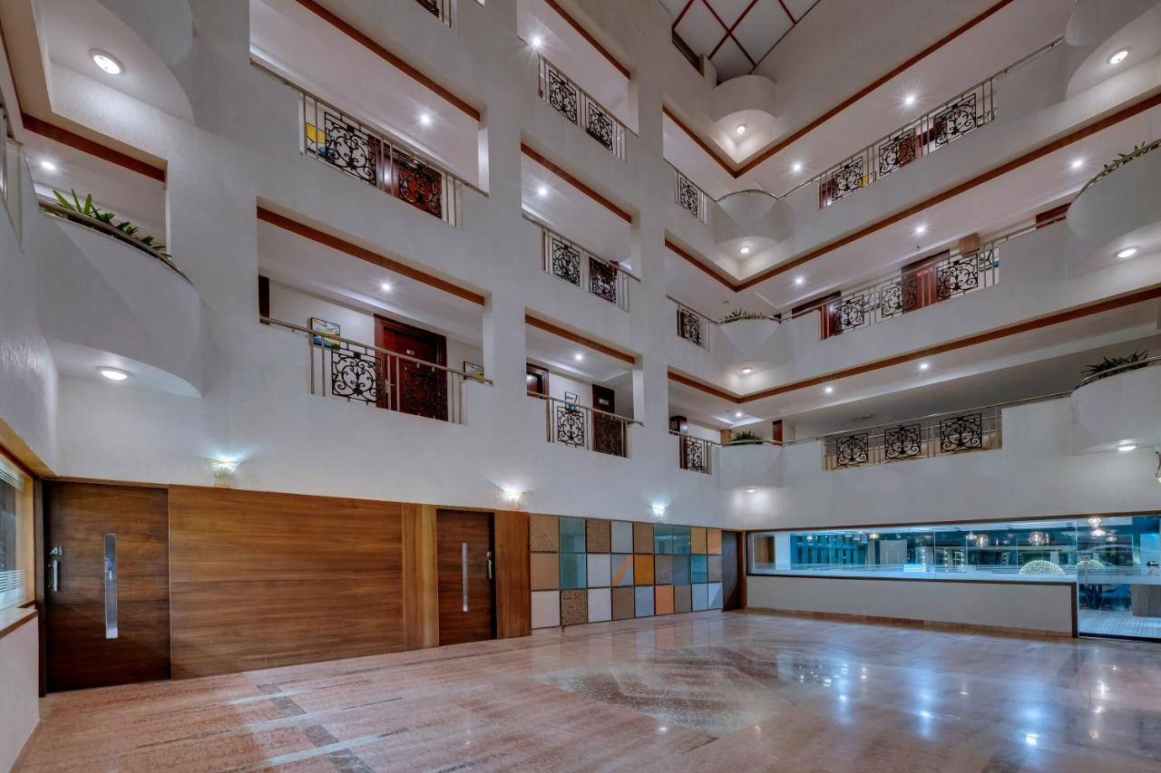 The Fern Residency Hubballi Eksteriør bilde